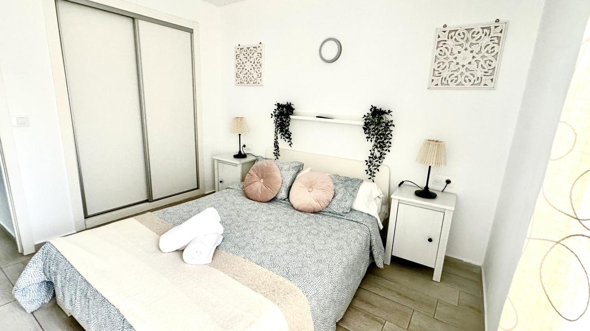 Sur Y Sol Junto Al Mar By Deihu Experiences Apartamento Los Cristianos  Exterior foto