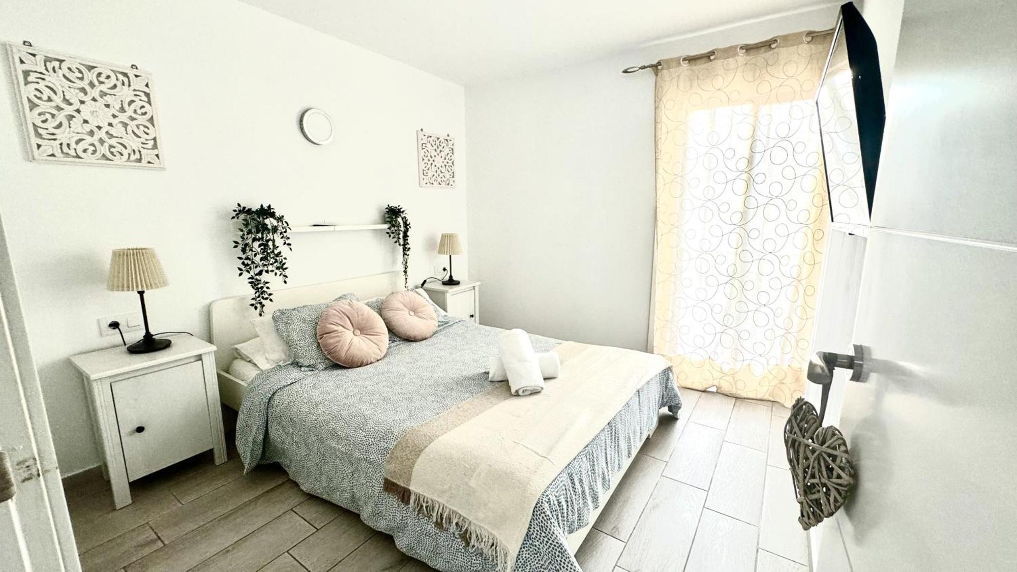Sur Y Sol Junto Al Mar By Deihu Experiences Apartamento Los Cristianos  Exterior foto