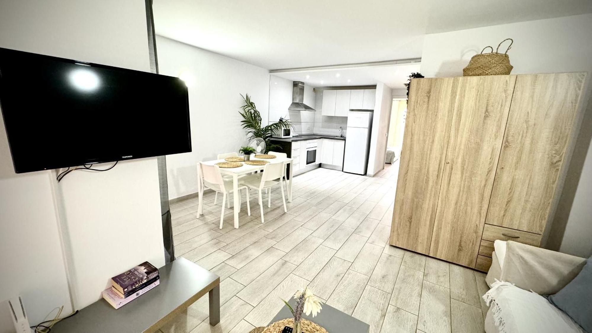 Sur Y Sol Junto Al Mar By Deihu Experiences Apartamento Los Cristianos  Exterior foto