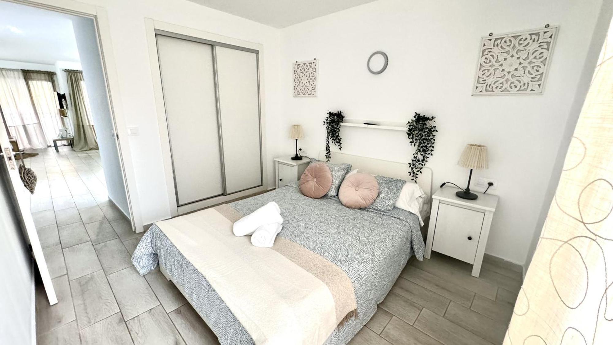 Sur Y Sol Junto Al Mar By Deihu Experiences Apartamento Los Cristianos  Exterior foto